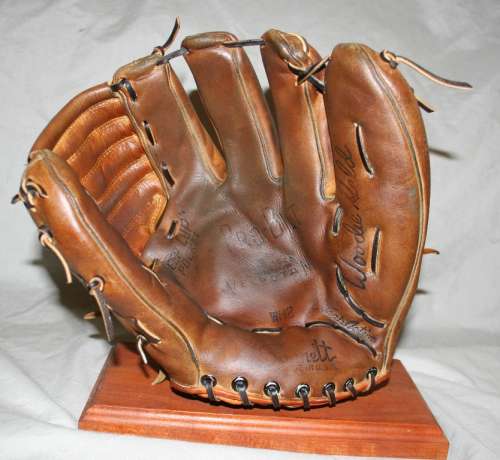 Woodie Held Sonnett WH2 Front